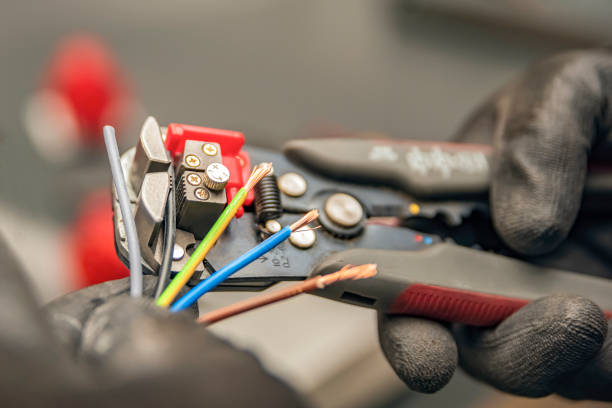 Best Circuit Breaker Repair  in River Park, FL